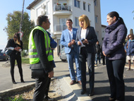 Кметът на София Йорданка Фандъкова провери изпълнението на канализацията в кв. „Бенковски“