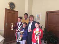 Кметът на София се срещна с шампионки по езда