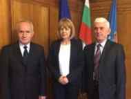 Кметът Йорданка Фандъкова проведе среща с представители на Съюза на офицерите и сержантите от запаса и резерва