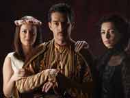 Представят спектакъл „Яворов, Мина и Лора в часа на синята мъгла”