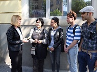 Съвместна инициатива дава отстъпка от 50% на билет за спектакъл на Младежкия театър на притежателите на абонаментна карта за градския транспорт