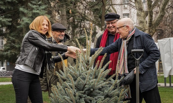 Звезди от „София филм фест“ засаждат дървета в столични паркове