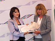 Йорданка Фандъкова е първият носител на наградата „Лидер на промяната“ на СТСБ