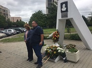 Поднесоха цветя на паметника на Димитър Списаревски
