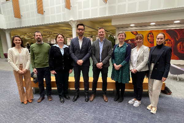 Успехът за подобряване на качеството на въздуха се крие в ефективни правила, обновяване на обществения автопарк, създаване на нова култура на придвижване и постоянна комуникация с гражданите