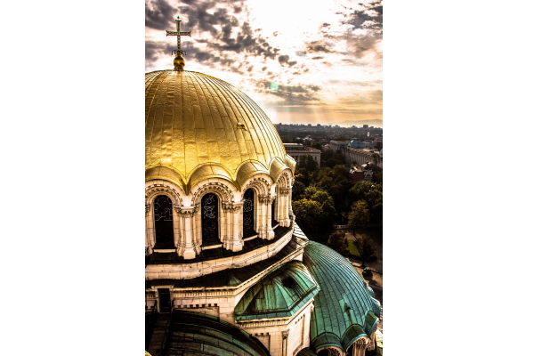 Светли Великденски празници
