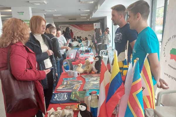 Йорданка Фандъкова посети „Софийския фестивал на науката“