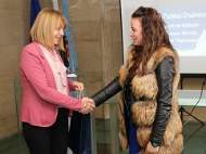 Кметът Йорданка Фандъкова връчи наградите в конкурса за коледна украса