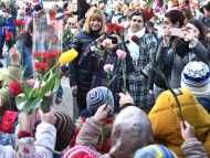 Кметът Йорданка Фандъкова поднесе цветя на паметника на Васил Левски