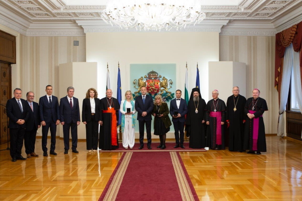 Васил Терзиев присъства на представянето на репродукция на ръкописа на Петър Богдан  „За древността на бащината земя и за българските дела“