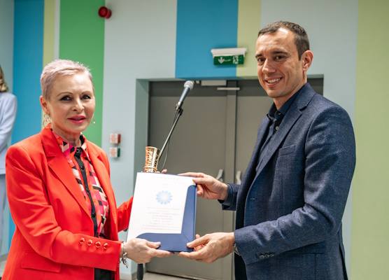 Столична община връчи годишните награди за принос в областта на образованието