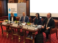 Фандъкова: Подготвя се онлайн анкета в столичните училища за сигурността в интернет