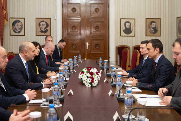 Кметът на София Васил Терзиев проведе среща с президента Румен Радев