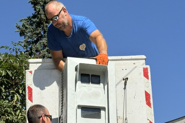 Слагат нова камера за скорост на бул. „Черни връх“