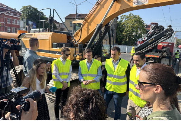 Започна  реконструкцията на ул. “Опълченска“