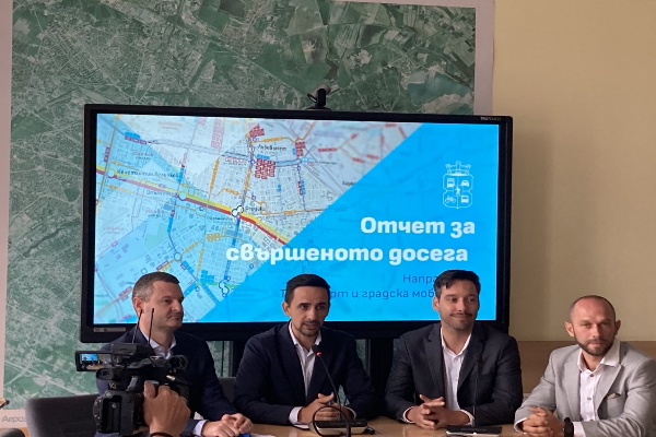 Рекорден бюджет за над 500 млн. лв., програма за 500 нови превозни средства на градския транспорт, отчете зам.кметът по транспорт Илиян Павлов