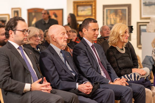 Васил Терзиев присъства на представянето на албума „Една като никоя“, посветен на София