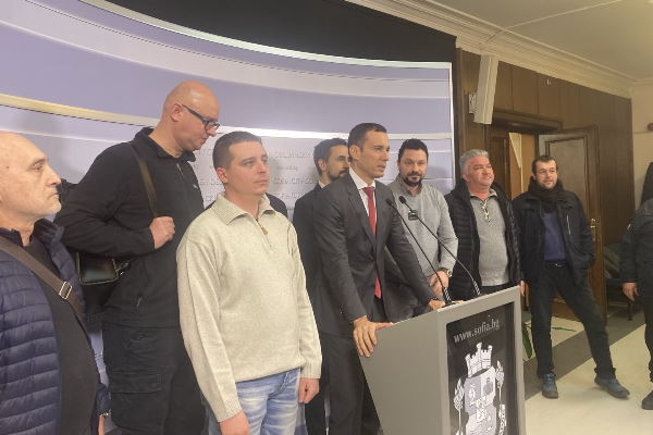 С медиацията на кмета Терзиев транспортните синдикати от КНСБ, КТ 