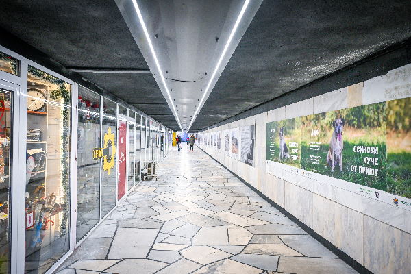 Екипът на кмета Терзиев преобрази подлеза на “Орлов мост” в галерия на духа на стара София