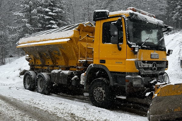 Информация за зимната обстановката към 11:30 ч. на 11 януари