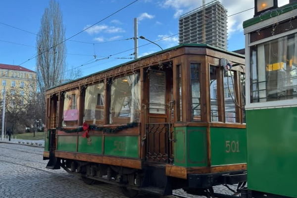 Разходка с ретро трамвай по повод пускането на първия трамвай в София