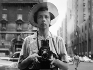 Фотографската изложба „В нейните ръце” представя изключителното творчество на Вивиан Майер