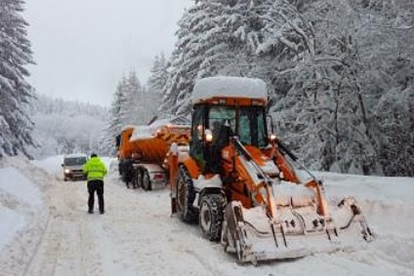 Столичната община завишава изискванията към почистващата фирма на Витоша и засилва мерките за осигуряване достъп до планината