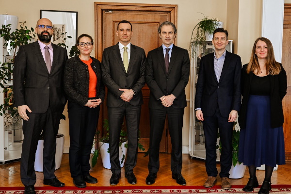 Кметът на София Васил Терзиев и Доналд Мишаджиу от Европейската банка за възстановяване и развитие обсъждат финансиране на приоритетни проекти за София