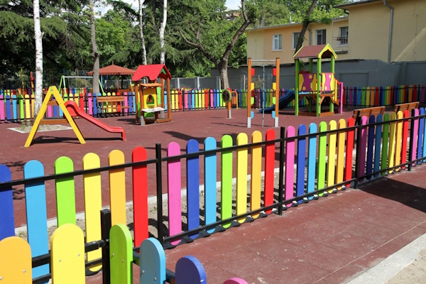 Над 13 000 места за прием в детските градини и ясли на София ще бъдат обявени утре