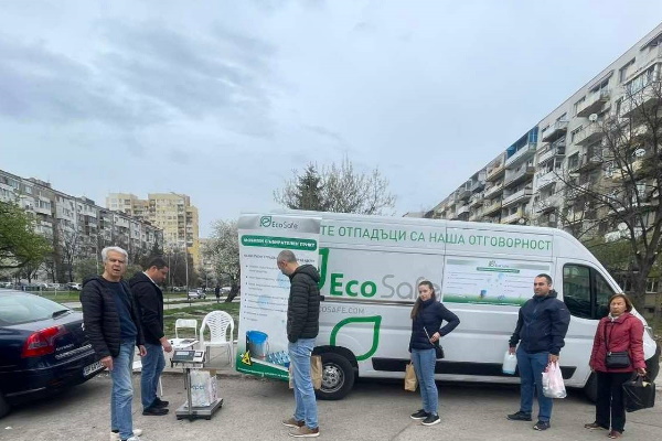 Пореден рекорд: близо 1,3 тона опасни отпадъци предадоха разделно жителите на 