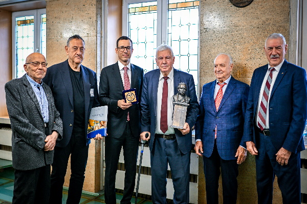 Васил Терзиев: Проф. Братоев е изключително добър ръководител, предприемач, който там, където никой не вижда възможности, намира възможности