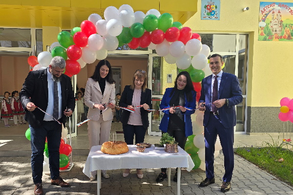 Васил Терзиев откри нов корпус на 108. ДГ “Детско царство”