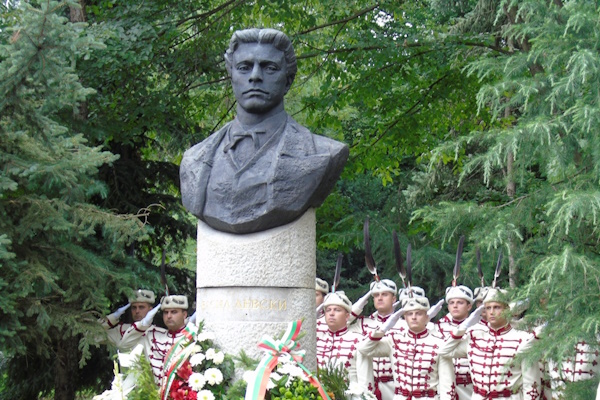 Честваме 188 години от рождението на Васил Левски