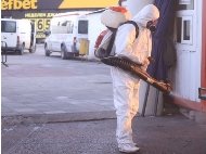 Периодично се дезинфекцират площите на 