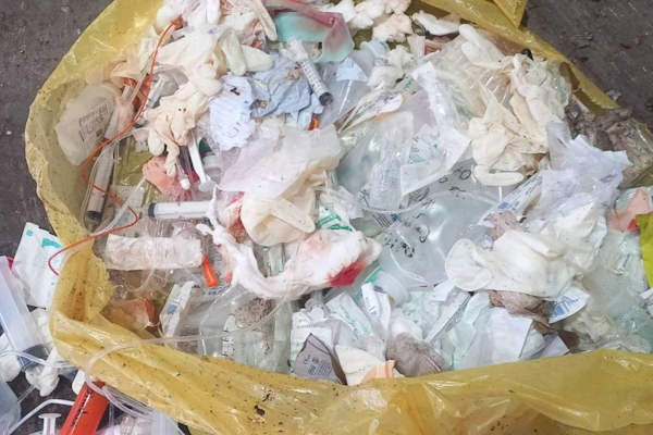 Столична община осъди УМБАЛ „Света Екатерина“ на 20 000 лв. за опасните отпадъци в битовата смет