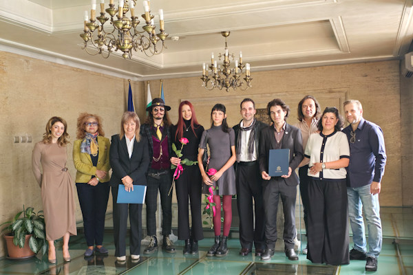 Зам.-кметът Благородна Здравкова връчи стипендия на името на големия музикант Георги Минчев