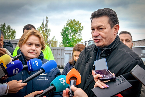 Прокуратурата привика зам.-кмета на Столичнатa община Надежда Бобчева и директора на завода за отпадъци на разпит