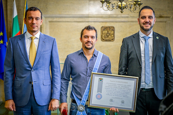 Алберт Попов получи отличието Почетен гражданин на София