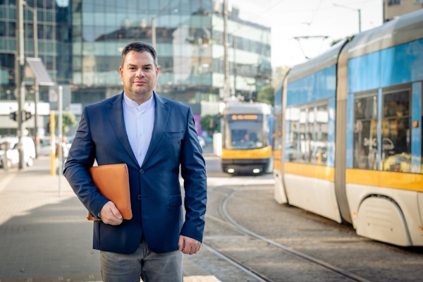 Заместник-кметът по транспорт и градска мобилност Виктор Чаушев представи основните приоритети на екипа си в ефира на Радио София