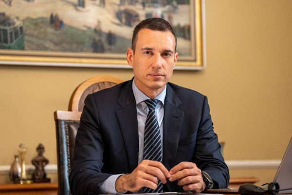 Васил Терзиев: Болезнената тема за Детската болница не може да е повод за политически цинизъм