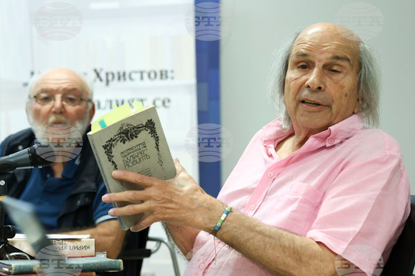 Проф. Михаил Неделчев представя в Столична библиотека „Равносметката на една година: 4 книги, 1 вестник, 25 студии, статии, есета и спомени през 1925г.“