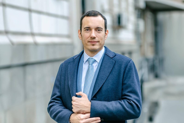 Кметът на София Васил Терзиев: Няма да има промени в зоните за паркиране от утре или в следващите седмици - истинската реформа е в това как средствата се връщат в кварталите