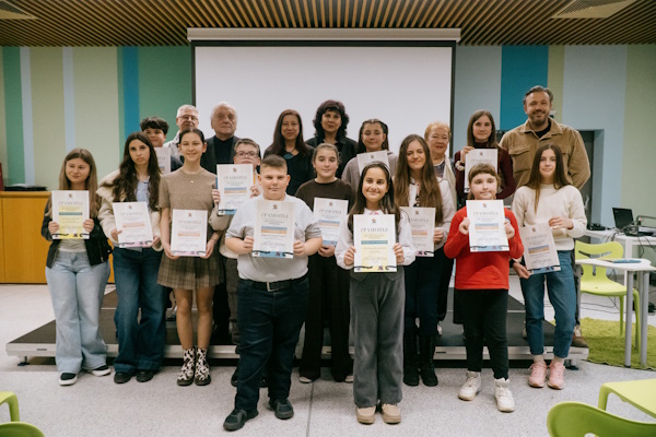 Благородна Здравкова награди децата, спечелили Националния конкурс „Ще ти разкажа приказка“
