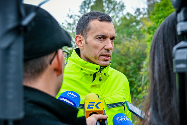 Васил Терзиев пред немското радио ARD: „Някой просто иска да се обогати за наша сметка“