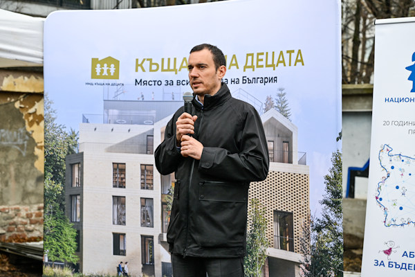 Кметът Терзиев: Всеки град е толкова силен, колкото са възможностите за децата му