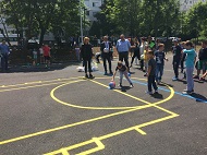 Фандъкова: Инвестираме в изграждането на нови над 120 детски площадки в различни райони на София