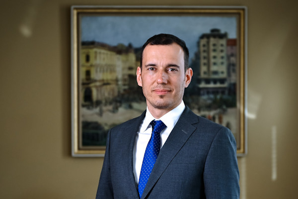 Васил Терзиев пред SRF: „Правилата да важат за всички, за да има държава, а не зависимости“