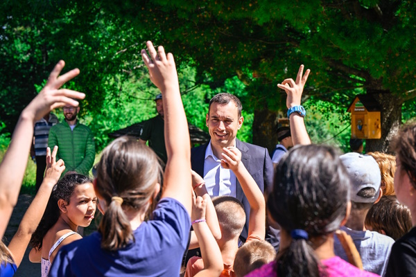 Програма „Лятна грижа“ продължава и през 2026 г. с повече възможности за децата на София през ваканцията