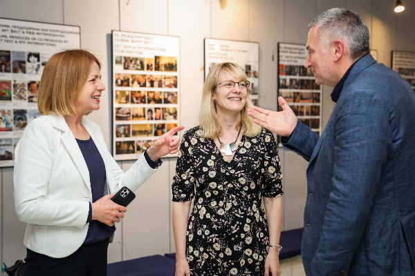 Кметът Фандъкова присъства на представянето на филма „Георги Господинов в убежището на времето“