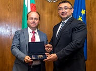 Почетното отличие на МВР получи Красимир Димитров, директор на „Аварийна помощ и превенция“ към Столичната община